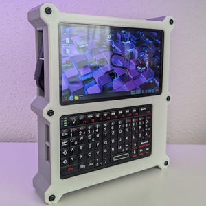 Raspberry Pi 5 Cyberdeck – (Frame) I Portable Touchscreen Computer Enclosure
