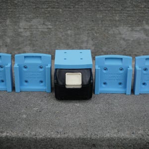 Makita 18v Battery Wall mounts 5 Pack | Battery Wall Mounts | Fits Makita 18v | Made in USA