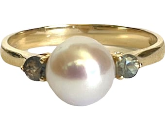 Alexandrite & Akoya Pearl Ring, June Birthstone Jewelry, 7 mm Akoya White Pearl Gold Ring, Saltwater Pearl, Anniversary Gift for Her