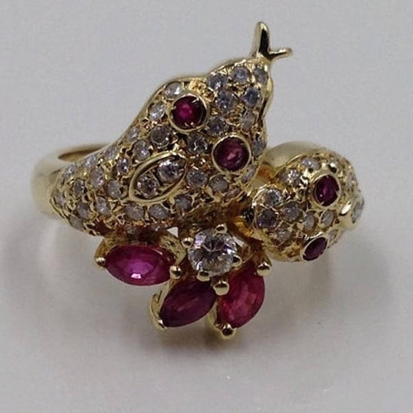 Vintage Ruby Snake Ring, Ruby Ring, Vintage Ring, Statement Ring, Vintage Ruby and Diamond Ring