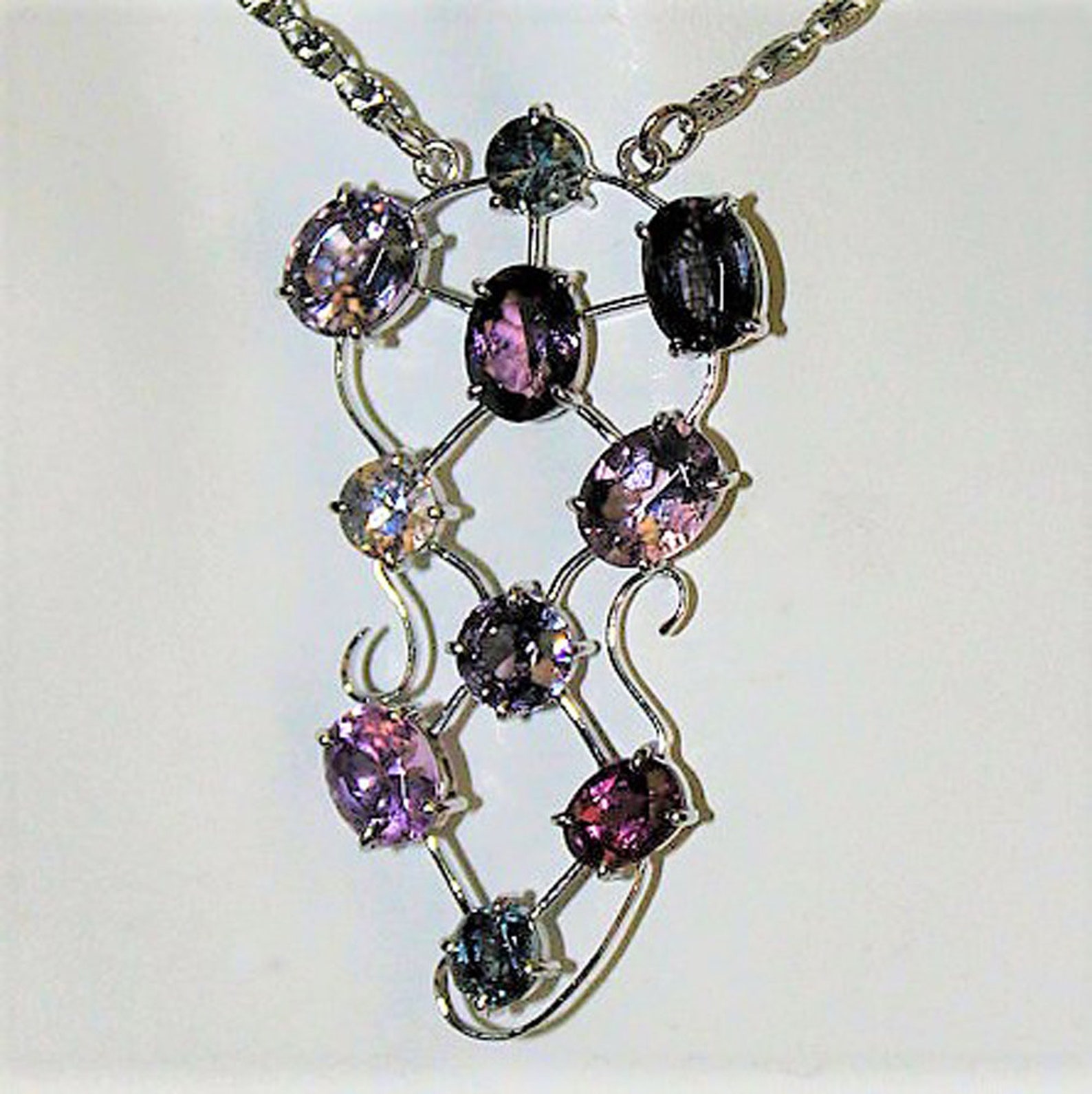 Spinel necklace Clearance