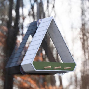 Window Bird Feeder, Personalized Bird Feeder, Removable Tray, Suction Cups, Great Gift, Easy Install and Cleaning, Durable, Squirrel Proof