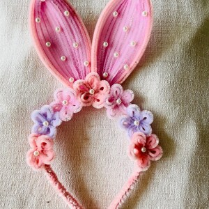 Lightweight Easter bunny hair accessory for kids.