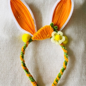 Spring carrot bunny ears headband for school parade.