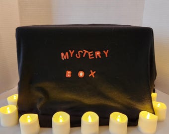 Haunted doll Small Mystery Box Active