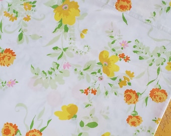 Vintage Flat Bedsheet - By JC Penny - Twin Flat
