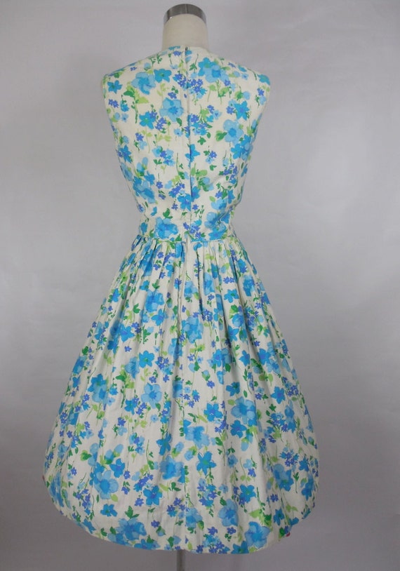 SALE! 1950 1960's Vintage Ann Herbert  Blue and W… - image 4