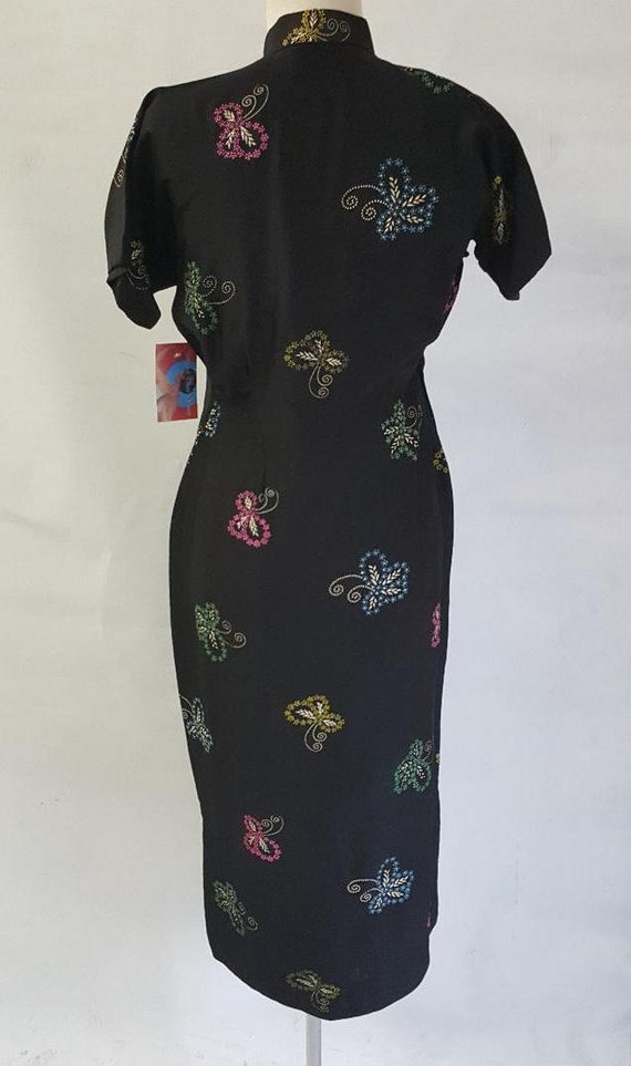 Gorgeous 1930's Silk Rayon Cheongsam Volup Dress … - image 5