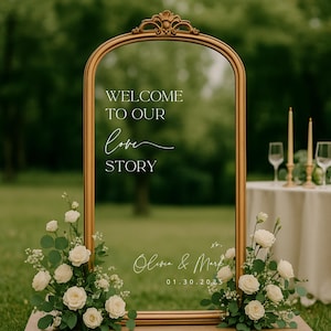 Calcomanía para espejo de boda – Letrero de vinilo «Bienvenidos a nuestra historia de amor» – Elegante letrero de bienvenida para bodas al aire libre con nombres y fecha personalizados