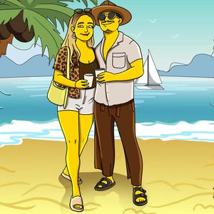 Op de afbeelding: Een stel in gele cartoon-outfits staat op een strand met palmbomen en een zeilboot op de achtergrond. De vrouw draagt een shirt met luipaardprint en een witte broek. De man draagt een wit shirt en een bruine broek. Ze houden allebei een kopje koffie vast.