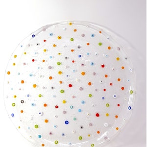 10", 26 cm , Clear floral glass plate with millefiori inlays, Exquisite Floral Millefiori Design for Festive Table Settings