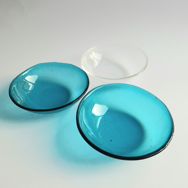 Pine green Murano glass bowls, cobalt blue glass bowl