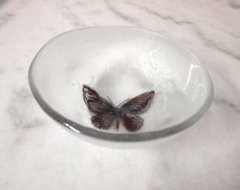 Ref. 33 Tigela esmaltada com padrão de borboleta, vidro pintado à mão