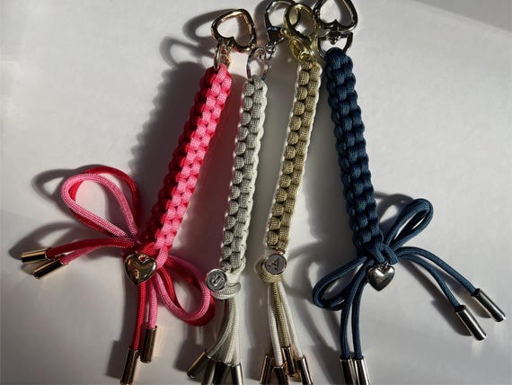 Custom Made Paracord Rope Keychain/Bag Charm