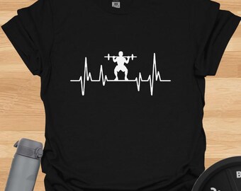 Koszulka z nadrukiem „Powerlifting Heartbeat” – motywacja do podnoszenia ciężarów na siłowni