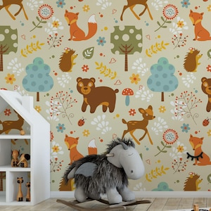 Forest Friends Animal Wallpaper Pattern