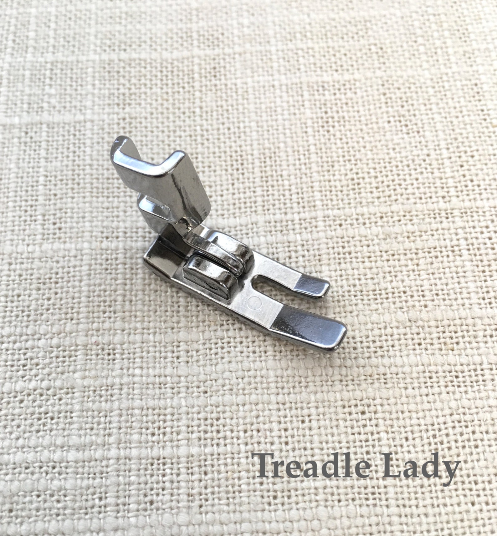 Straight Stitch Hinged Foot and or Thumb Screw Sewing Machine Etsy
