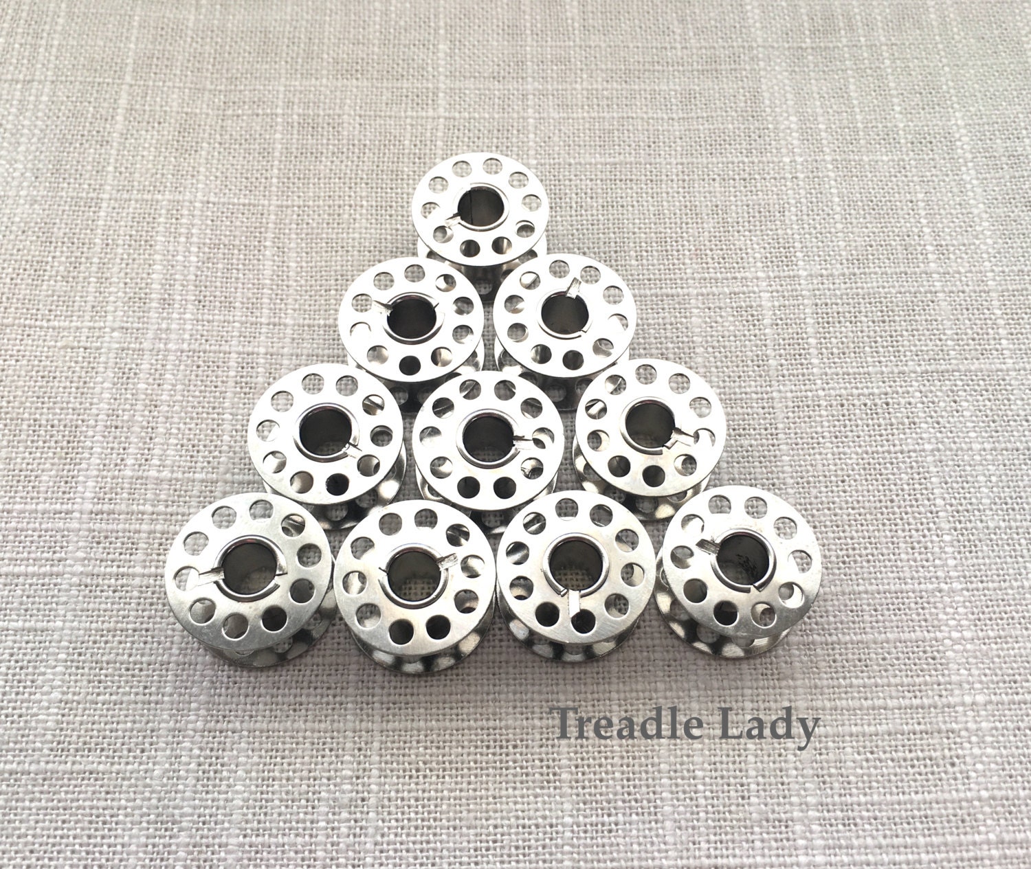 Class 15 Bobbins Metal Pack of 10 for Sewing Machines 