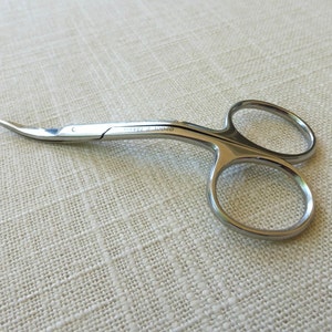 Best Embroidery Scissors! Havel's Double Curved Easy To Pick Up