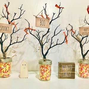 Halloween Tree Decor: Candy Corn Centerpiece with Wooden Sign