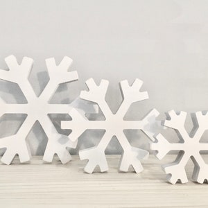 Wooden snowflakes, Christmas decor, Winter, rustic, Farmhouse, Tiered tray decor, Let it snow sign