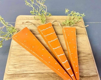 Wooden carrots- Set of 3- Rustic carrots- Easter decor- Tiered shelf decor- Easter- Polka dot carrot- Stripes- Farmhouse