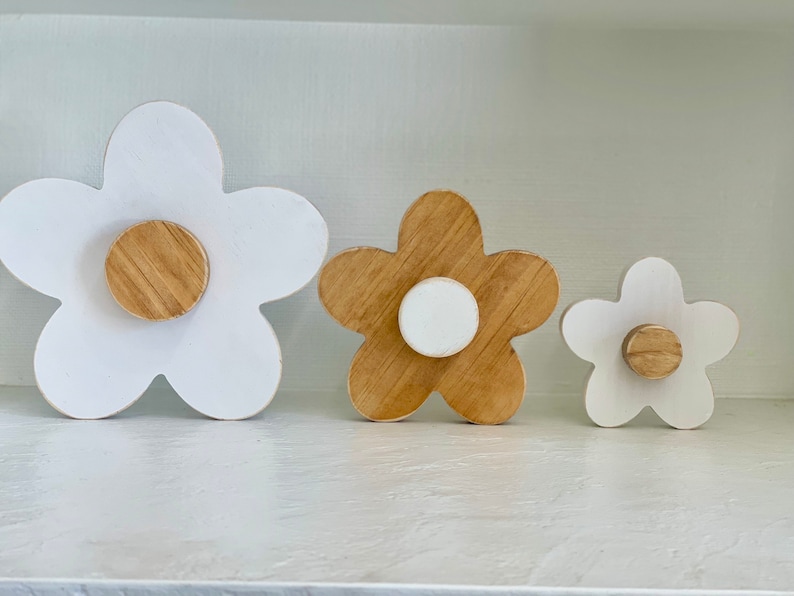 Wooden flowers, Daisies, Summer tiered tray, shelf sitters, minimalist mantle decoration, Porch decor, Girl nursery image 3