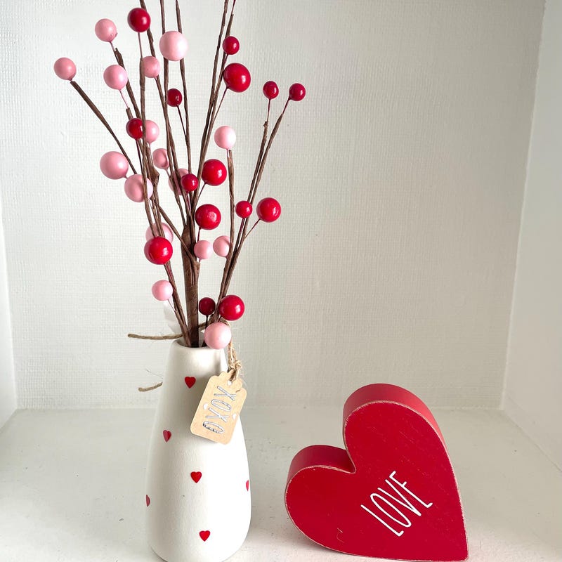 red-vase-valentine-day-etsy