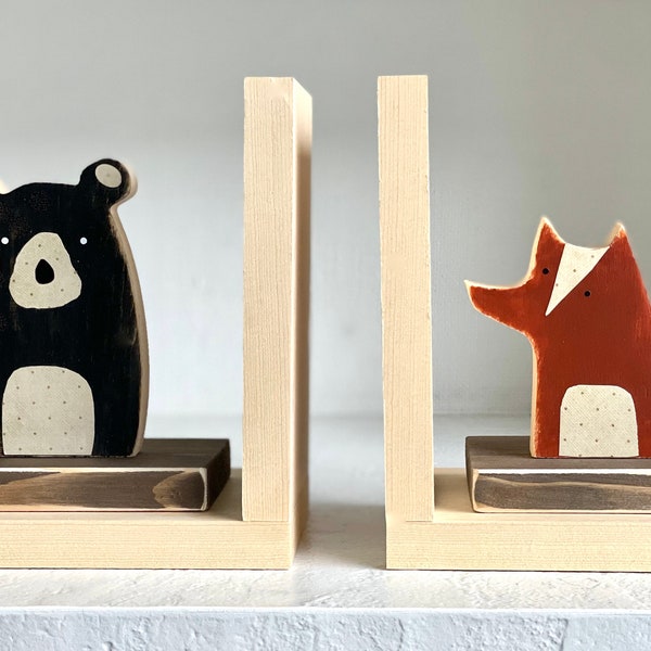 Woodland bookends, nursery decor, Wooden bear, Fox, Baby shower gift, Wooden animals for nursery, Boy room, Fox bookends, Woodland theme