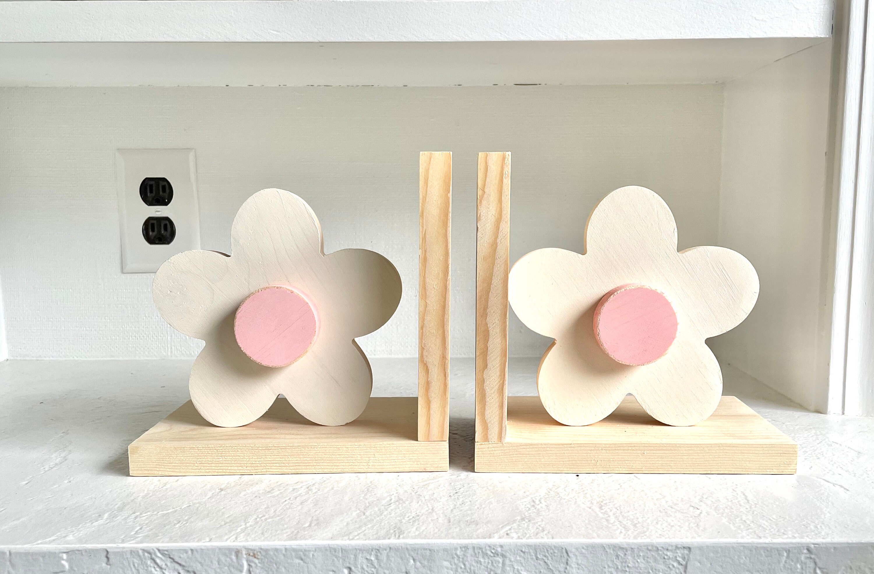 Tebeau Pink Butterfly Daisy Print Wood Bookends For Shelves,Bookends