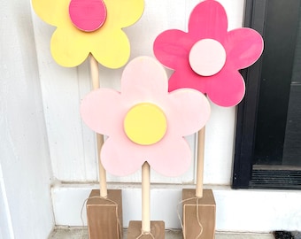 Spring porch decor, Large wooden flowers, Nursery decor, Girls room daisies