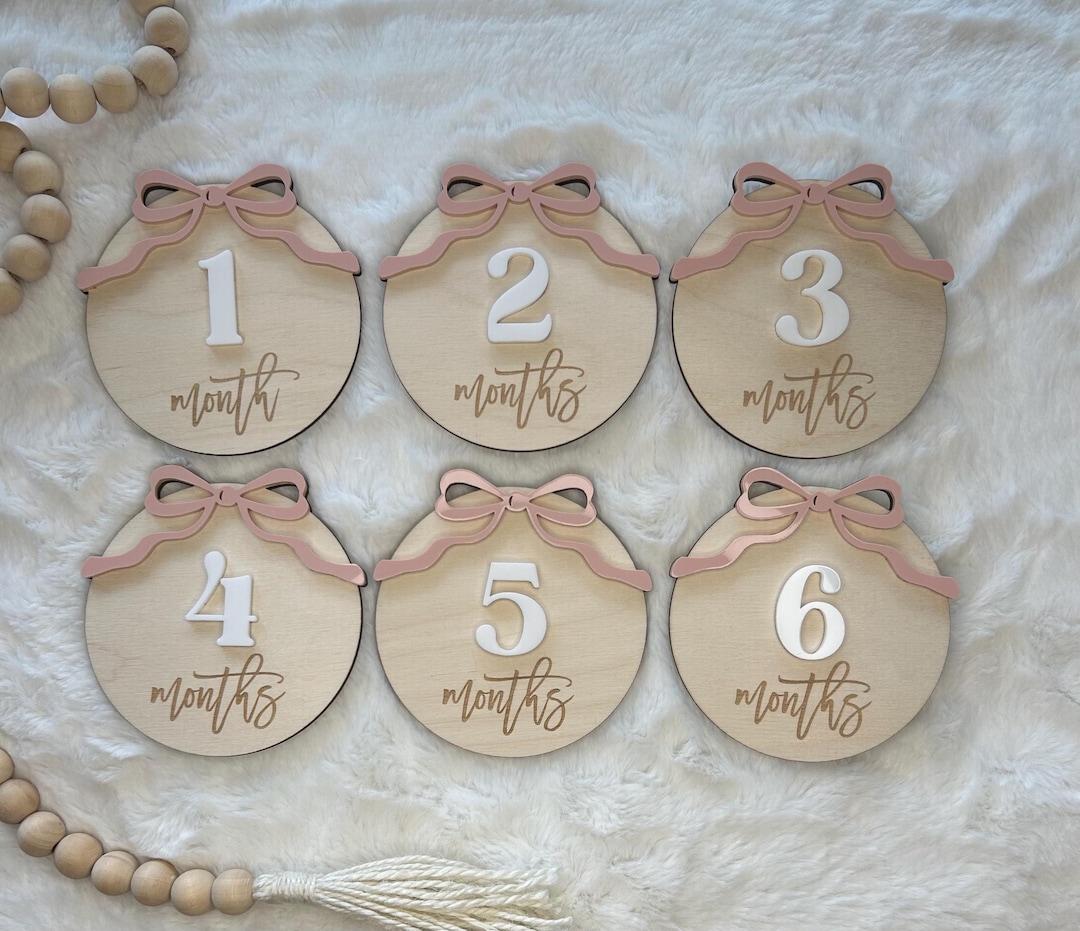 Wooden Baby Monthly Milestone Markers | 3D Ribbon Bow Photo Prop - Etsy