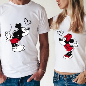 Personalisiertes Disney Paar Shirt, Disney Valentinstag T-Shirt, personalisiertes Disney Matching T-Shirt, Unisex Micky und Minnie schönes Paar Geschenk Shirt