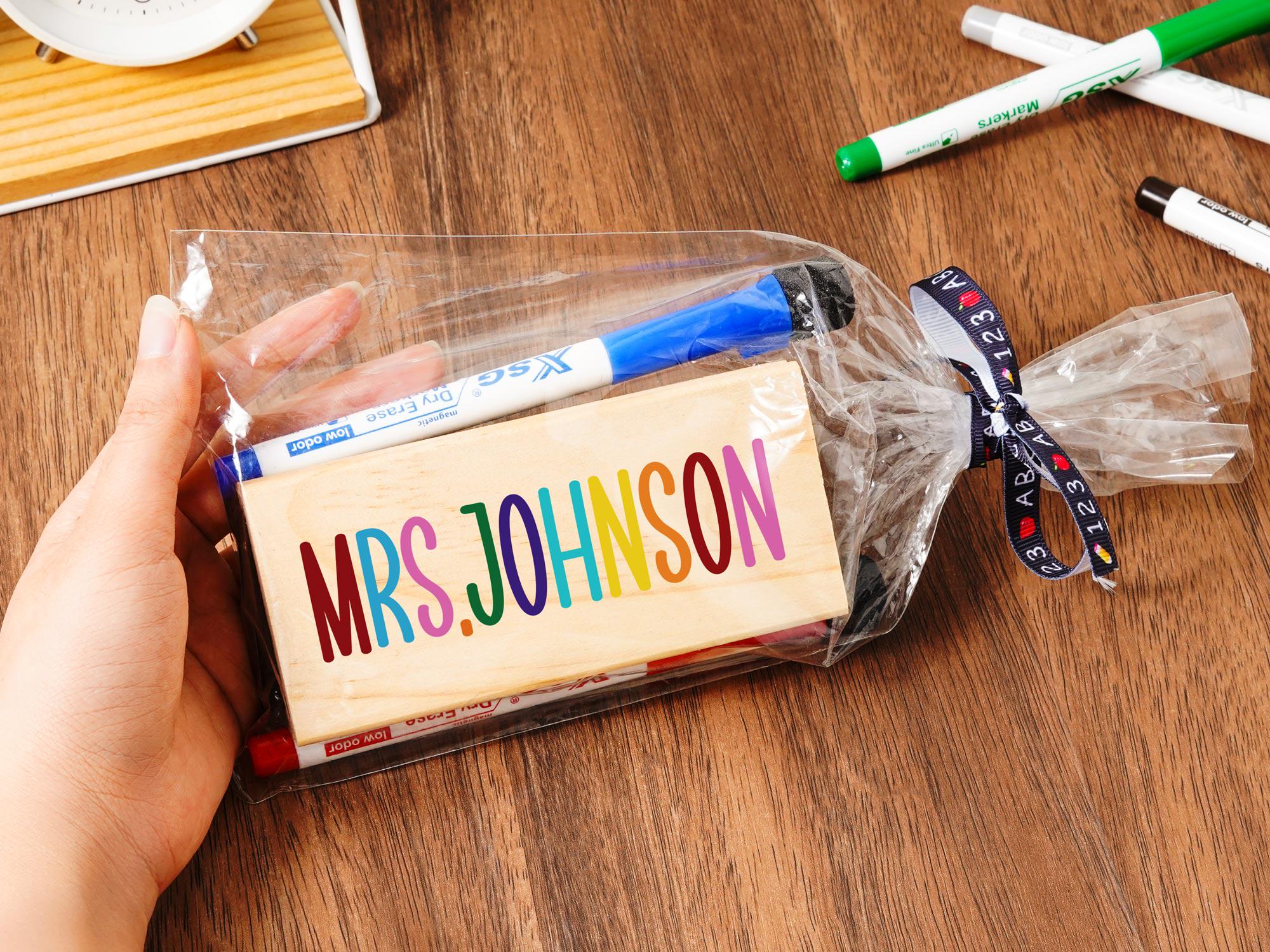 Personalized Teacher Name Whiteboard Eraser, Back to School Teacher Appreciation Gift, Chalkboard Eraser, Eraser for teacher, Art dry eraser