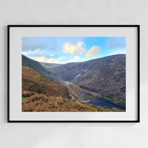 Glendalough Herbst Poster - The Spinc - Wicklow Mountain National Park - Irischer Fotografie Druck - Wandern - Natur - Irland - Premium Matt