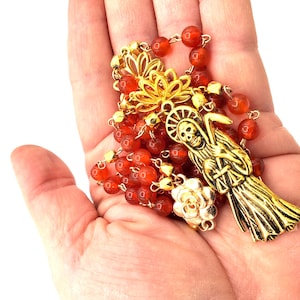 Handmade Santa Muerte Rosary. Rosario de La Santisima Muerte Curada. Holy Death Amulet Talisman Prosperity Carnelian Rose Stone Prayer Beads