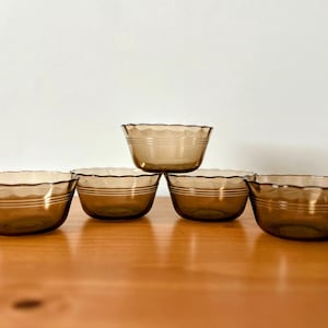 Vintage Pyrex Fireside bruna bärnstensfärgade glas vaniljsåskoppar | Set om 5