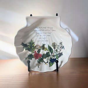 Portmeirion The Holly & The Ivy Shell-Shaped Candy Dish | Discontinued Holiday Pattern