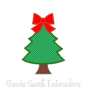 以下が含まれることがあります： 白い水玉模様の緑色のクリスマスツリーで、頂上に赤いリボンが飾られています。木は茶色の幹をしています。