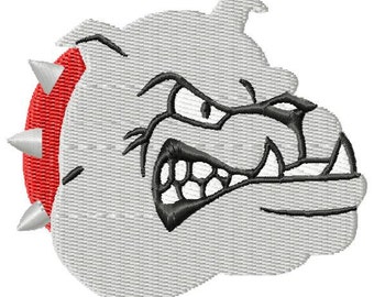 Op de afbeelding: Een witte bulldog met een rode halsband en spikes, met een grommende uitdrukking en zwarte ogen. De bek van de bulldog staat open en toont scherpe tanden.
