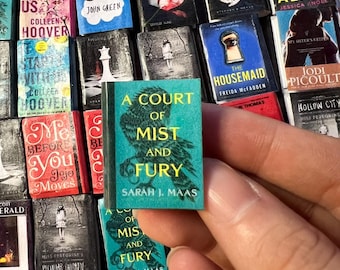 Custom Mini Books| Dollhouse Miniture Decor| Mini Book gift| Bestseller Books| TBR List| Mini Book gift| Book Lover Gift| Handmade gift|