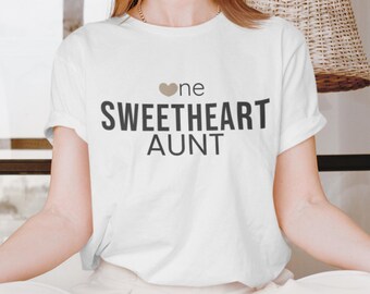 Maglietta "One Sweetheart Aunt", maglietta regalo per zia, maglietta carina per zia, regalo per zia da nipote o nipote, maglietta per il compleanno della zia, maglietta con l'amore per la famiglia