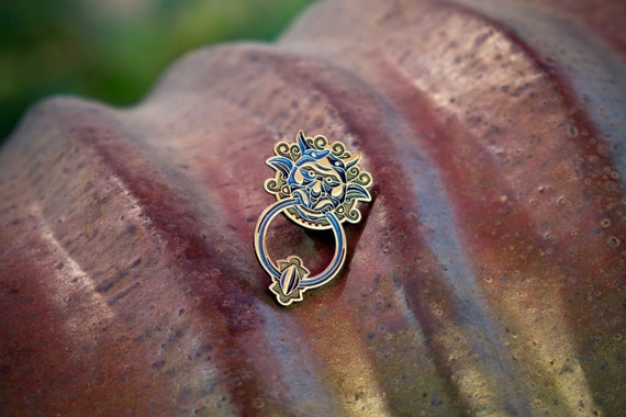 Labyrinth: Right Door Knocker Enamel Pin