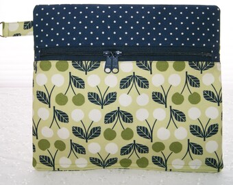 Bolsa con cremallera cosida a mano: estampado de cerezas verdes, parte superior de lunares