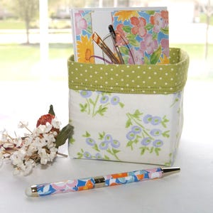 Floral Fabric Bin: Handmade Cotton Storage Holder (4&quot; x 4&quot;)