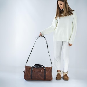 Full Grain Leather Duffle Bag For Him, Personalised Weekender Bag, Overnight Bag, Travel Bag For Him, Leather Holdall For Trips,Carry On Bag