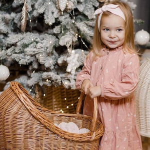 Rieten poppenwagen, natuurlijk duwspeelgoed voor peuters, kinderwagen, rieten speelgoedmand, babyshowercadeau, decor kinderkamer, poppenwagen voor kinderen