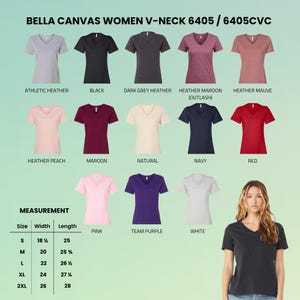 Może przedstawiać: Prezentacja koszulek damskich Bella Canvas z dekoltem w serek w r&oacute;żnych kolorach, takich jak czarny i czerwony. Obraz zawiera tabelę rozmiar&oacute;w z wymiarami w cm oraz tekst "BELLA CANVAS WOMEN V-NECK 6405 / 6405CVC".