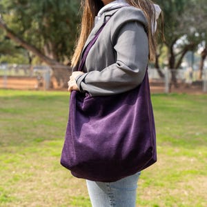 Umhängetasche, Cord, Tragetasche, Crossbody Bag, Lila Laptoptasche, Kampus Tragetasche, große Bürotasche, leichte Alltagstasche, Geschenk