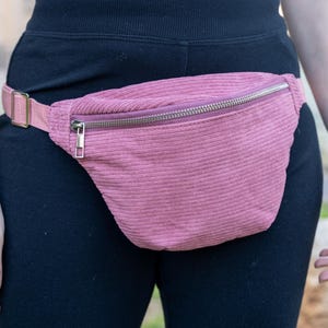 Crossbody Waist Bag, Pink Fanny Pack, Corduroy Bum Bag, Shoulder Bag, Festival Bag, Hands-Free Bag, Women’s Travel Bag, Women Purse